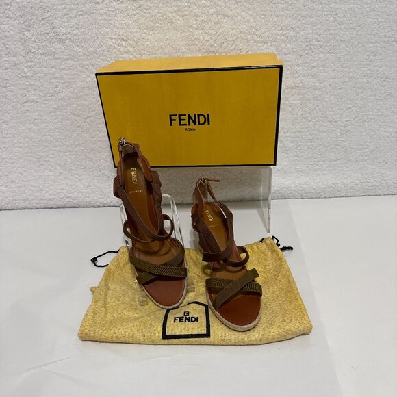 Fendi Wedge Cross Strap Sandal - Leather and canvas with zip back -sz 41 (US 11) - Picture 2 of 15